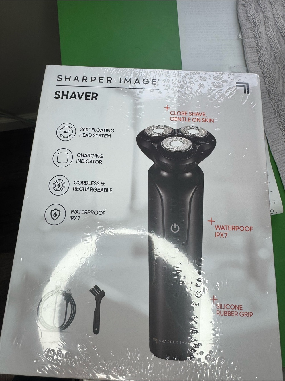 Sharper Image Black Men's Rechargeable Shaver with Triple Rotary Heads
